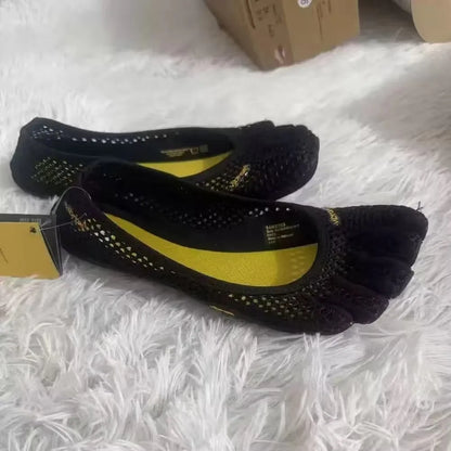Lightweight, Breathable, and Quick-Drying Five-Toed V-Soul Sneakers Are Perfect for Yoga, Walking, and Outdoor Activities.