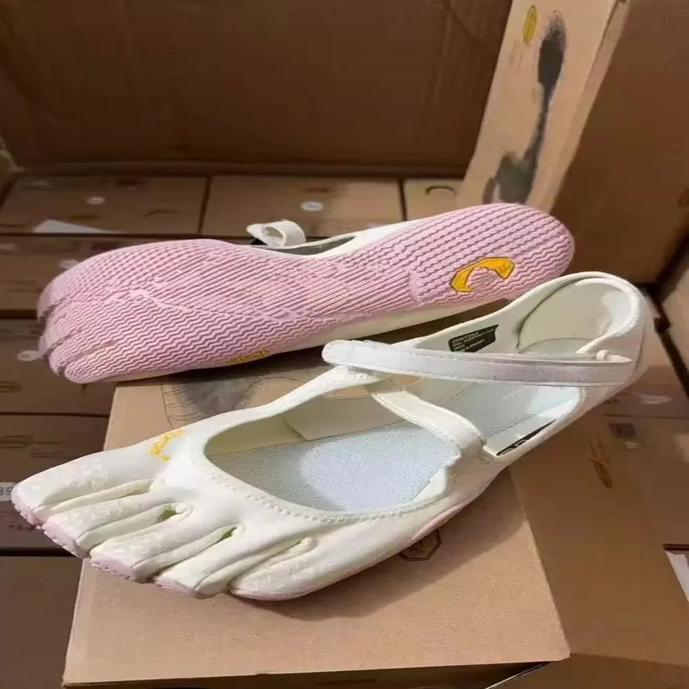 Lightweight, Breathable, and Quick-Drying Five-Toed V-Soul Sneakers Are Perfect for Yoga, Walking, and Outdoor Activities.