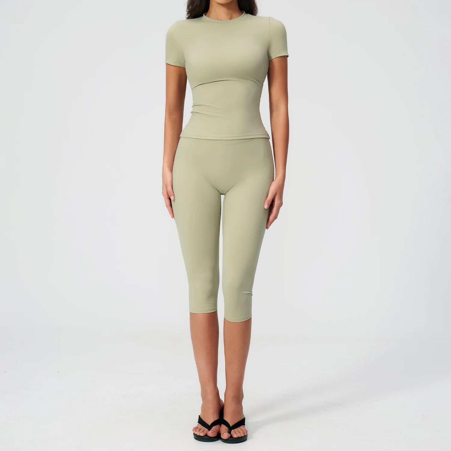 Sports Set Two Pieces Yoga Set Women'S Sports Set Quick Drying Short Sleeve Fitness Set Gym Running Slim Capri Pants Sportswear