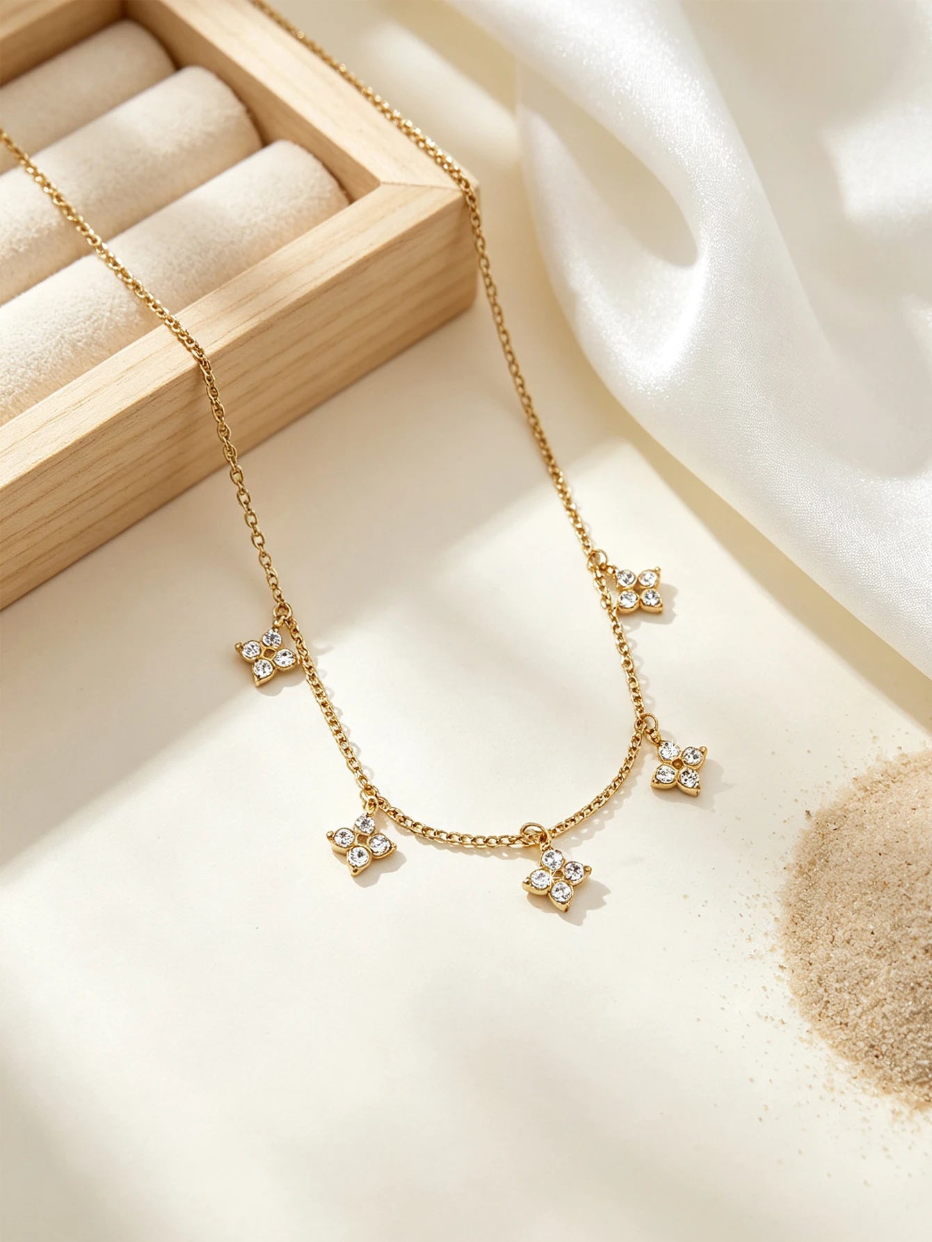 1PC Vintage Ins Fresh Exquisite Jewelry for Women,Stainless Steel Necklace or Bracelet Inlaid Lucky Flower Zircon & Spacer Beads